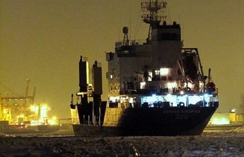 В Санкт-Петербург прибыло судно «Капитан Куроптев» с очередной партией  урановых «хвостов»