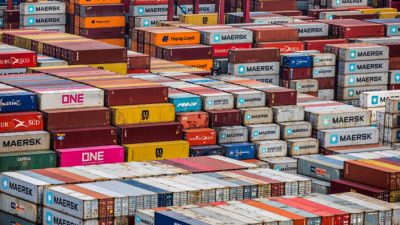 Монополия Пекина на производство грузовых контейнеров ставит под угрозу глобальную цепочку поставок
