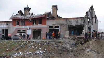 В результате ракетного обстрела во Львове погибли 7 человек