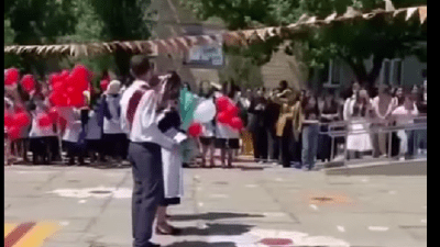 Дагестанской школьнице пришлось извиняться за антивоенные лозунги