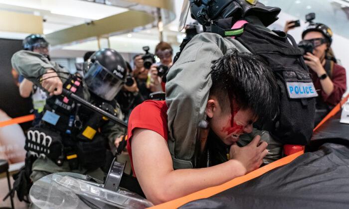 Число политзаключённых в Гонконге превысило 1000 человек