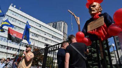 Решение суда о прекращении деятельности компартии Украины вступило в силу
