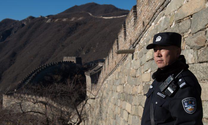 США должны построить Великую стену для сдерживания китайской агрессии