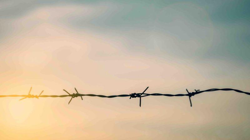 Глубокий предсмертный опыт узника нацистского концлагеря. (Art Stocker/Shutterstock) | Epoch Times Media