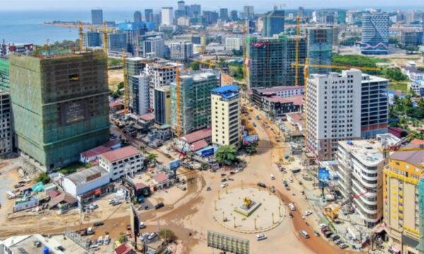 Министерство Камбоджи к апрелю 2020 года выдало лицензии примерно 170 казино в Сиануквиле, и большинство из них принадлежали компаниям материкового Китая. (Screenshot via the Phnom Penh Post)