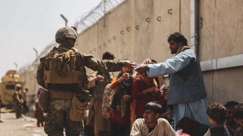 Хаотичный уход Байдена из Афганистана дал КПК инструмент пропаганды