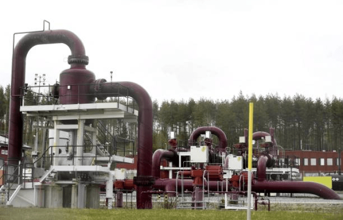 «Газпром» сократил добычу газа на четверть